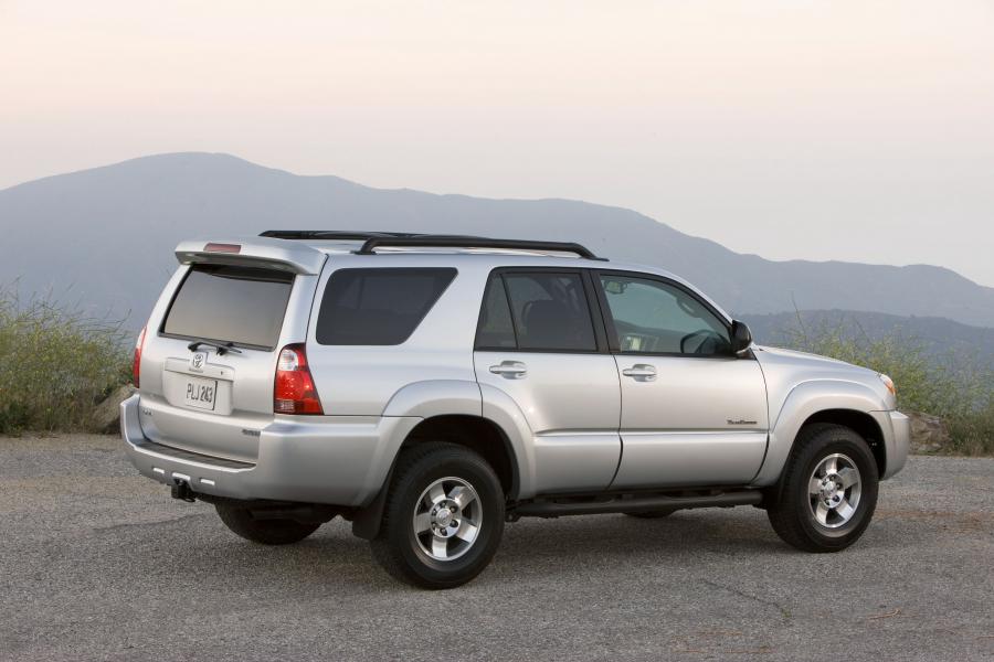  Toyota 4Runner 2006 года  (фото 39 из 50)